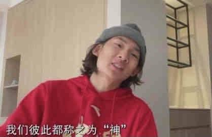 午夜视频在线播放